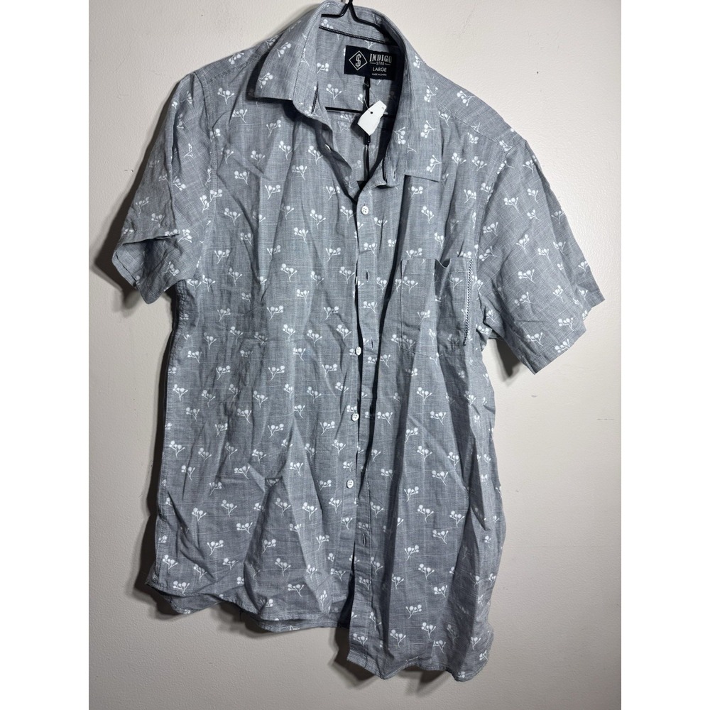 Indigo Star Gray Blue Pattern Mens Short Sleeve Button Down Sz L NWT